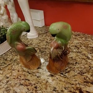PAIR PARKEETS FIGURINES